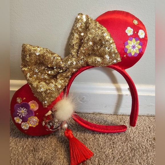 Disney Mickey Mouse Ears Red Chinese New Year floral ears with a tassel-Red/Gold - Picture 5 of 9